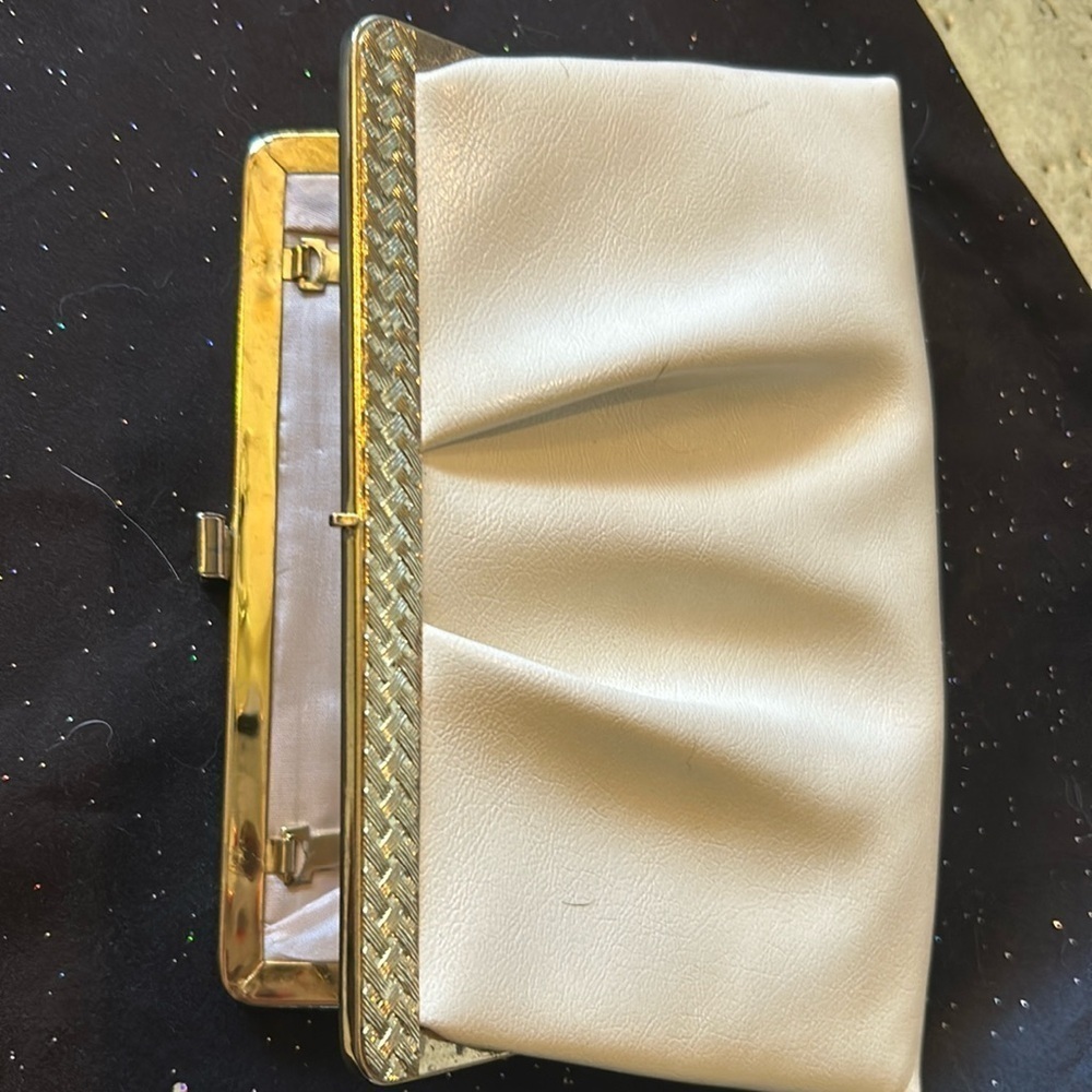 Vintage HL USA Evening Bag (2) - Picture 5 of 12